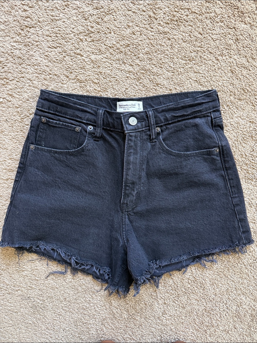 Abercrombie & Fitch 90s Relaxed Cutoff High Rise Shorts